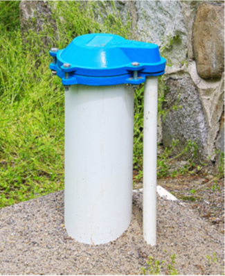 photo of a well cap